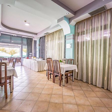 Villa Swiss Охрид Екстериор снимка