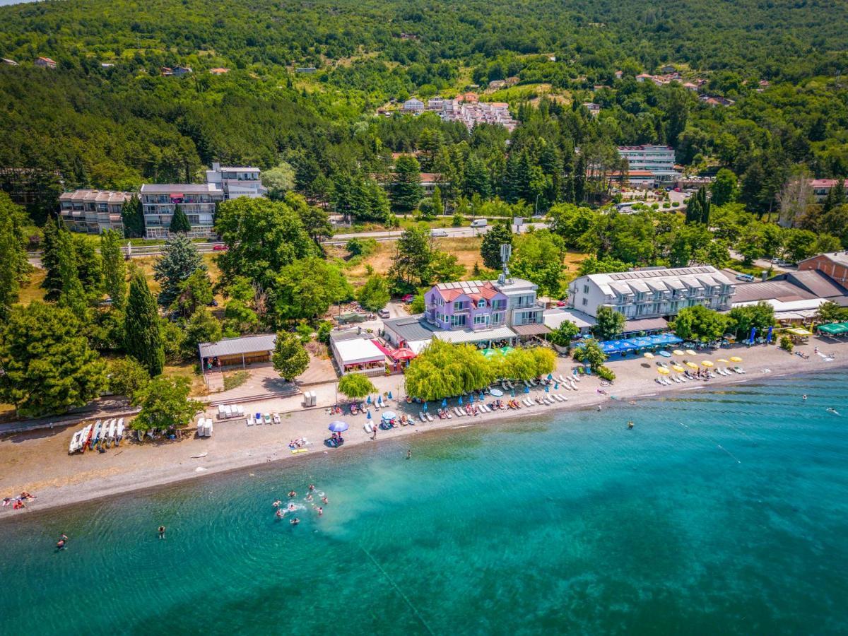 Villa Swiss Охрид Екстериор снимка